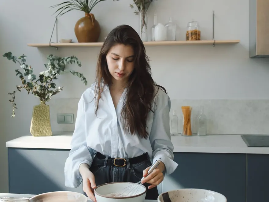 Tableware and food preparation in a home kitchen